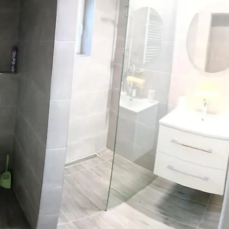 Lejlighed Apartma Adam *