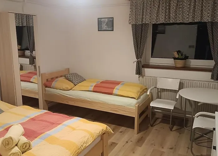 Apartma Adam